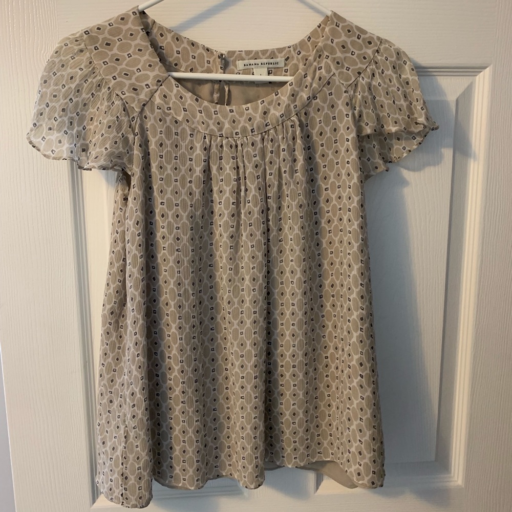 Banana republic tee